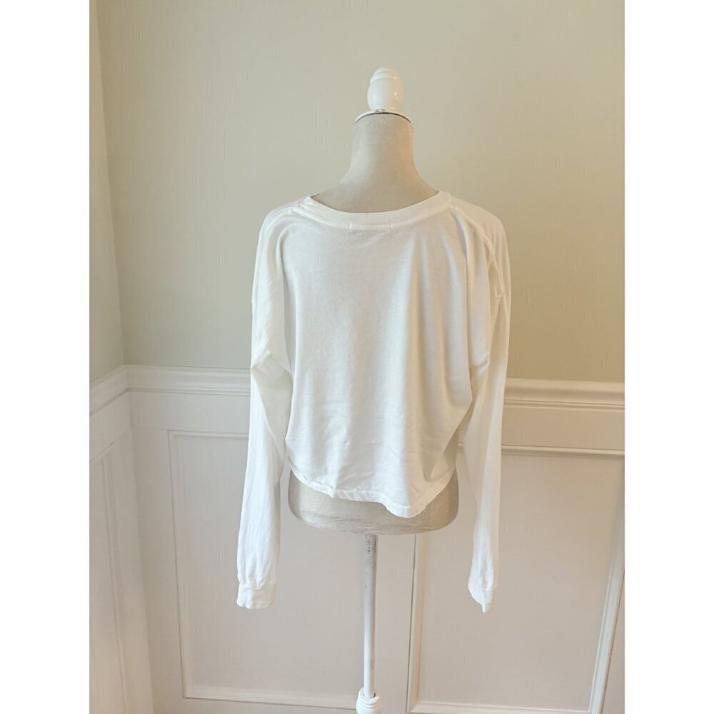 Daydreamer The Beach Boys license plate cropped Long Sleeve Crop Size Small - Picture 4 of 6